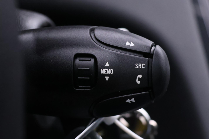 Peugeot 5008 1,6 BlueHDi 88kW Allure CZ