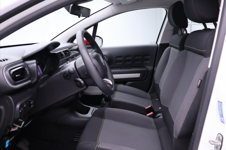 Citroën C3 1,2 PT 82k CZ Shine Serv.Kniha