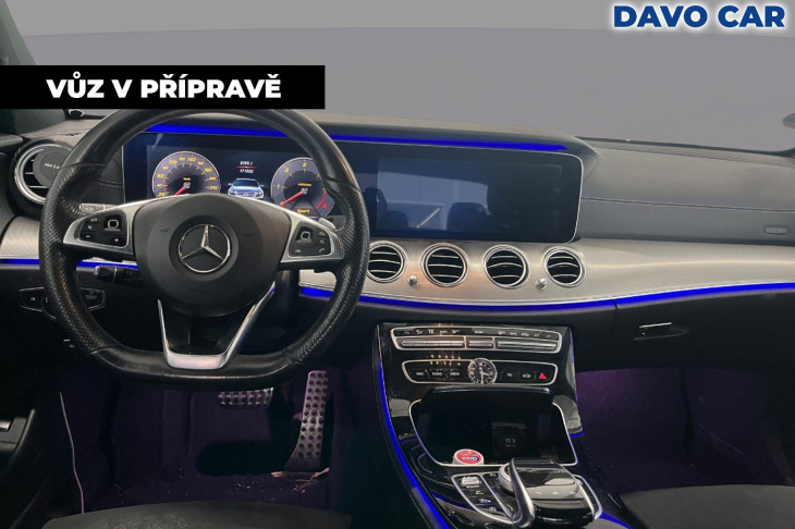 Mercedes-Benz Třídy E 2,0 220d 143kW AMG Panorama