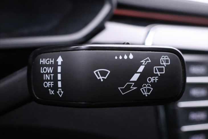 Škoda Superb 2,0 TSI 206kW 4x4 DSG L&K 1Maj