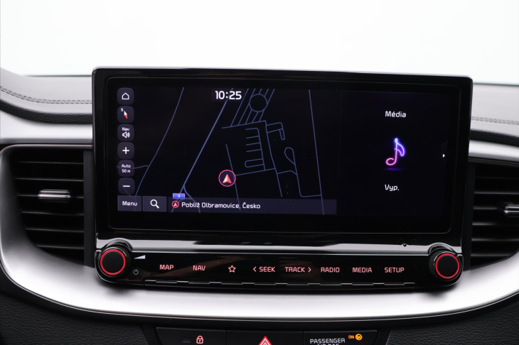 Kia Ceed 1,5 T-GDI 117kW TOP DPH CZ 1.Maj