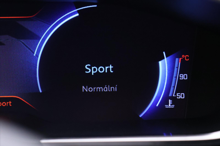 Peugeot 508 1,5 HDi 96kW Aut. Allure DPH