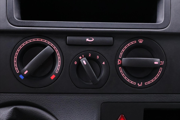 Volkswagen Transporter 2,0 TDI 62kW Tažné zařízení