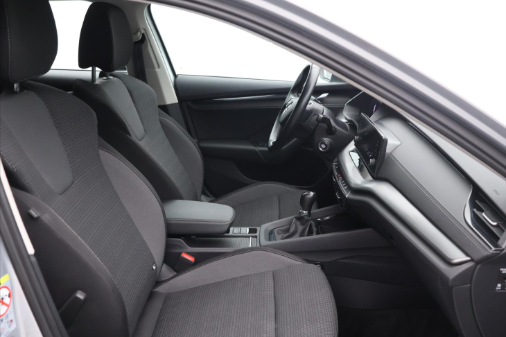 Škoda Octavia 2,0 TDI 85kW Ambition CZ DPH