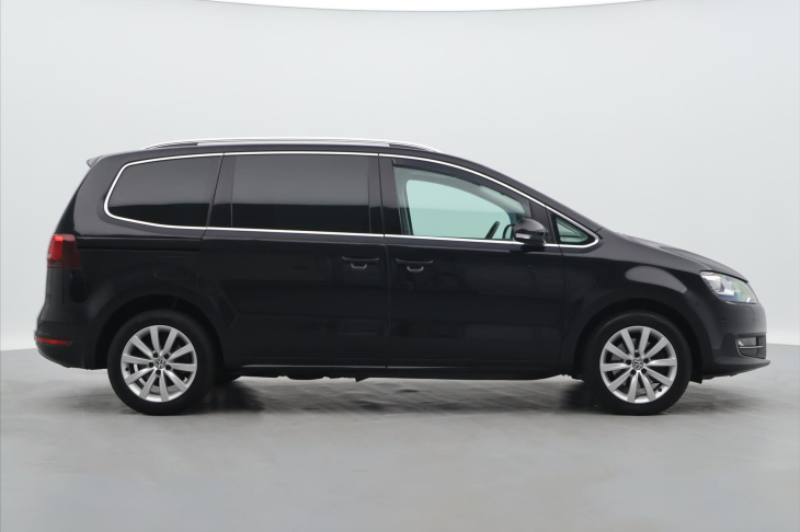 Volkswagen Sharan 2,0 TDI 130kW DSG 4Motion CZ