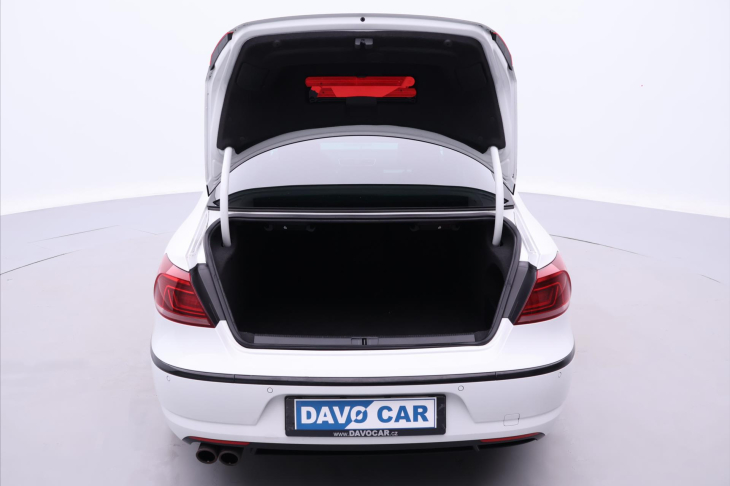 Volkswagen CC 2,0 TDI 130kW DSG Sport Xenon