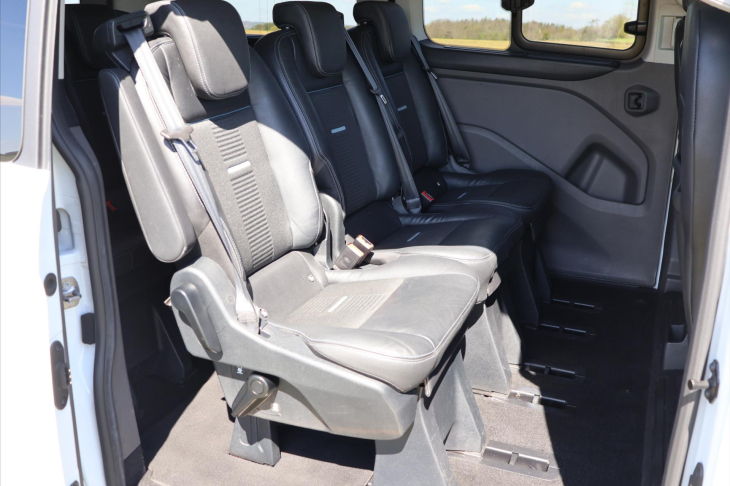 Ford Tourneo Custom 2,0 TDCI 136kW Active 1Maj DPH