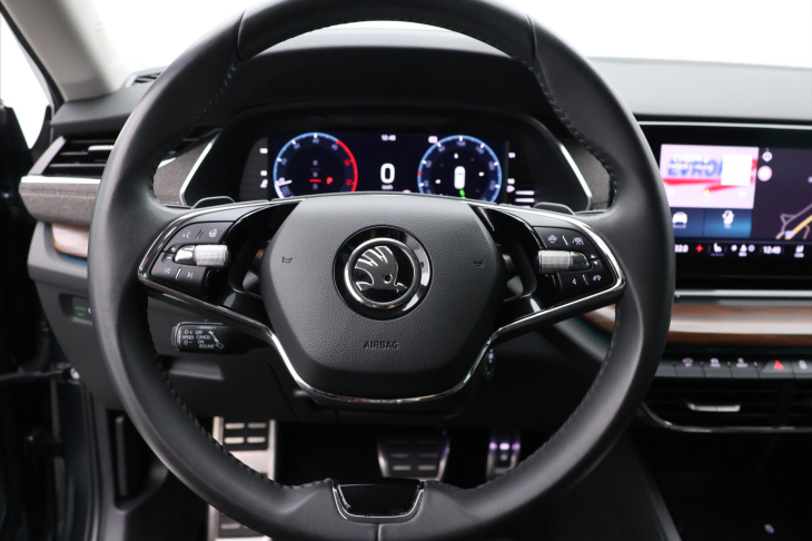 Škoda Octavia 2.0 TDI DSG 4x4 Scout 1Maj DPH