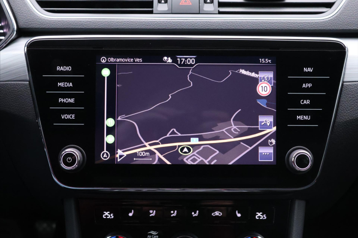 Škoda Superb 2,0 TDI 110 kW Ambition DSG