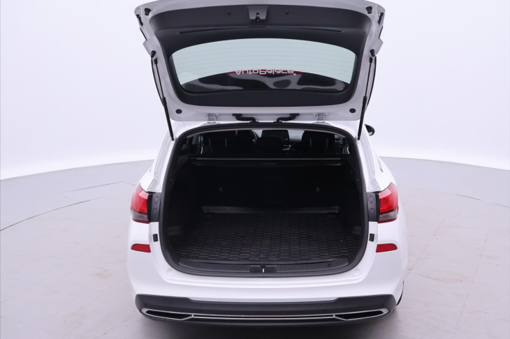 Hyundai i30 1,5 T-GDI 117kW CZ 1.Maj. DPH