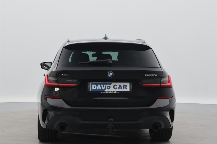 BMW Řada 3 2,0 330e xDrive M-Paket Laser