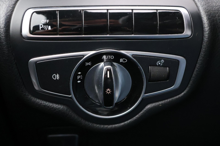 Mercedes-Benz Třídy V 2,1 CDI 140kW Avantgarde L DPH