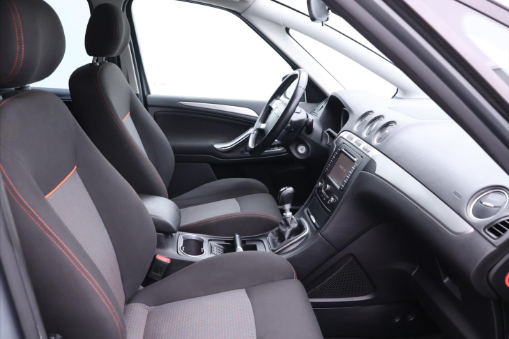 Ford S-MAX 2,0 TDCi 103kW Klima Navi CZ