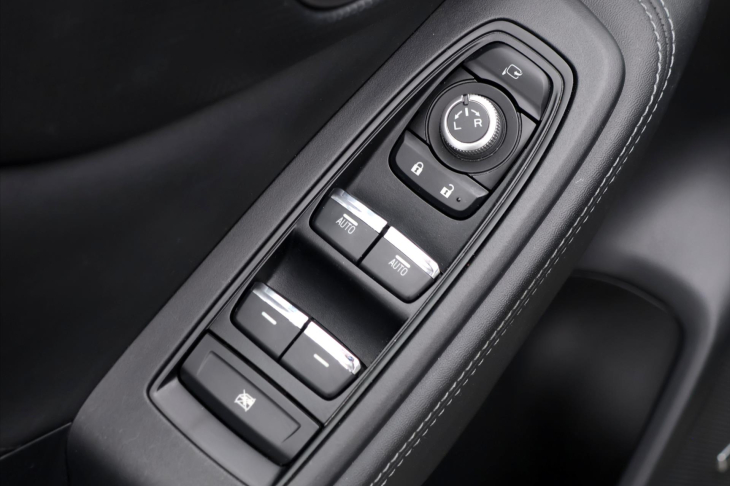 Subaru Forester 2,0 e-Boxer 110kW Executive CZ