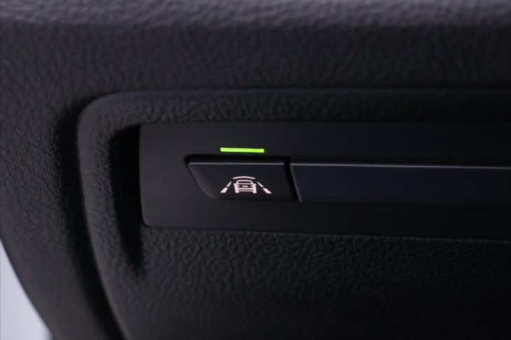 BMW Řada 3 3,0 330d xDrive Aut. M-Sport