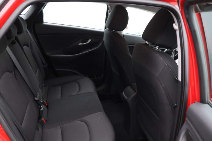 Hyundai i30 1,4 T-GDI 103 kW Style Fastback
