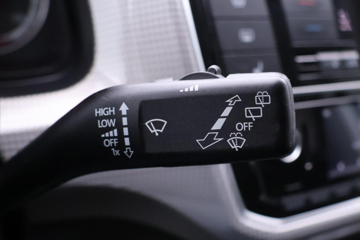 Volkswagen e-up! 61kW DPH 1. Maj DPH Kamera