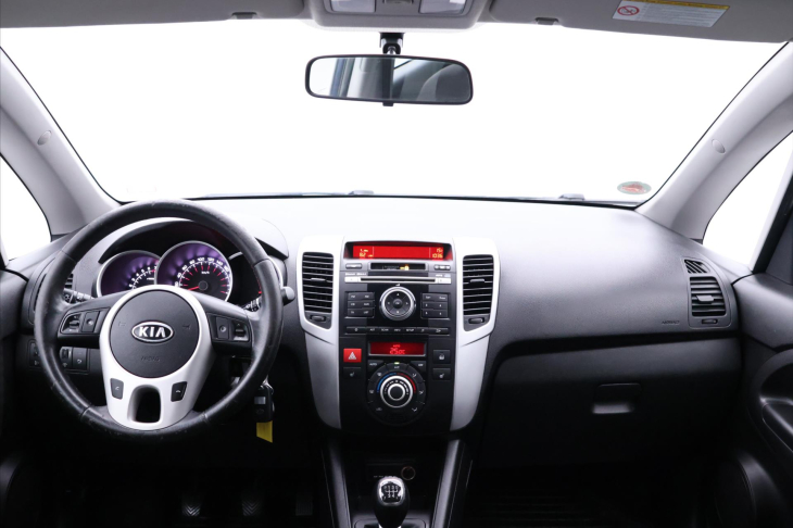 Kia Venga 1,6 i 91 kW Klima Serv.kniha