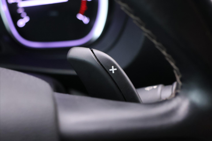 Citroën SpaceTourer 2,0 HDI 130kW Aut. XL 7-Míst