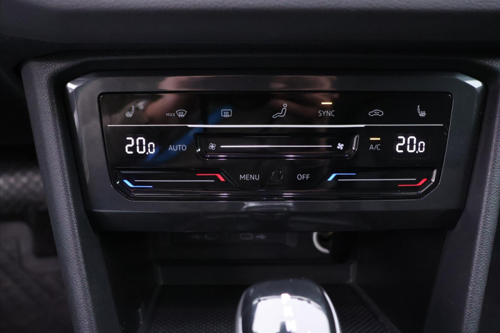 Volkswagen Tiguan 1,5 TSI 110KW LED Tažné CZ