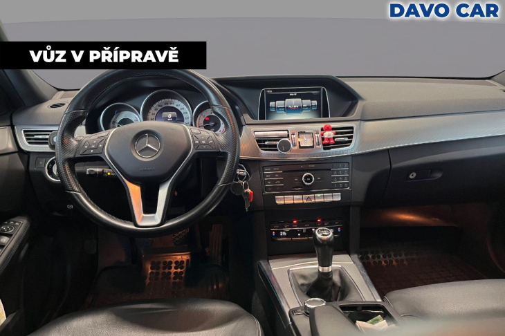 Mercedes-Benz Třídy E 2,1 Bluetec 100kW Avantgarde 200