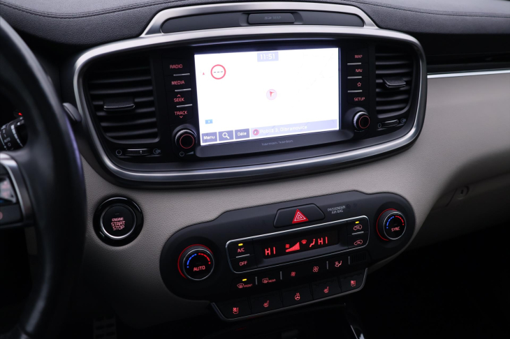 Kia Sorento 2,2 CRDi 147kW 4x4 Premium Záruka