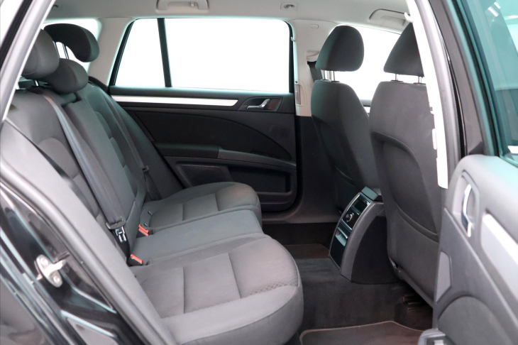Škoda Superb 2,0 TDI 125kW DSG Navi Xenon