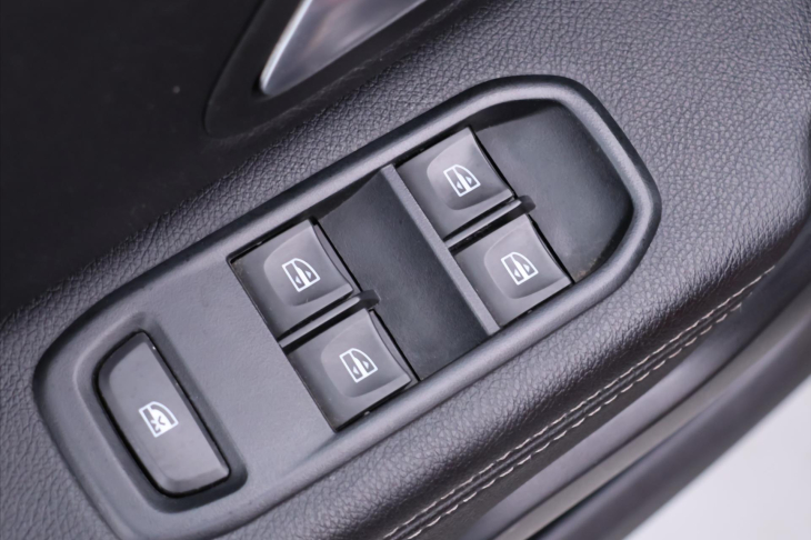 Dacia Duster 1,0 TCe LED Navi CZ 1.Maj.