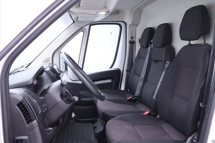 Peugeot Boxer 2,2 BlueHDI 121 kW L4H2 CZ