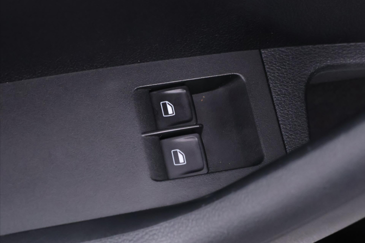 Škoda Octavia 1,6 TDI Ambition Xenon CZ DPH