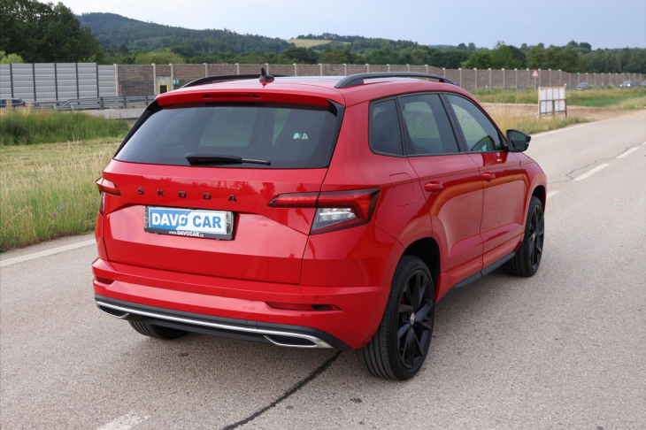 Škoda Karoq 1.5 TSI Sportline Virtual 1.Maj