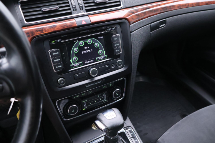 Škoda Superb 2,0 TDI 125kW DSG Elegance