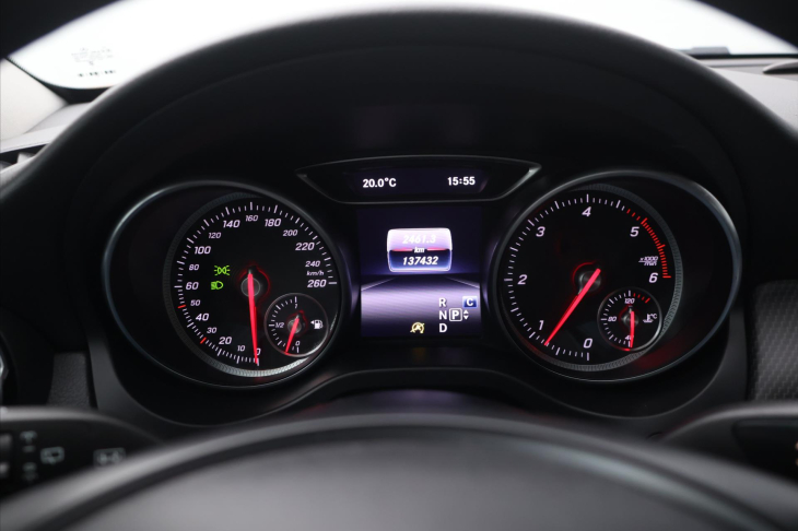 Mercedes-Benz GLA 2,1 200d 100kW 4Matic CZ DPH