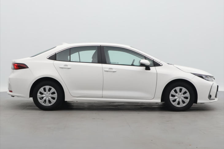 Toyota Corolla 1.8 Hybrid Active E-CVT CZ 1.Maj. DPH