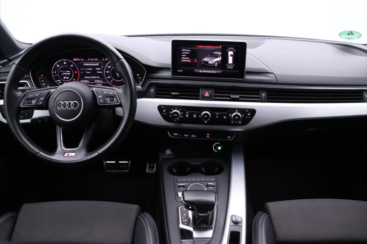 Audi A4 3,0 TDI 160kW Aut. S-Line Navi