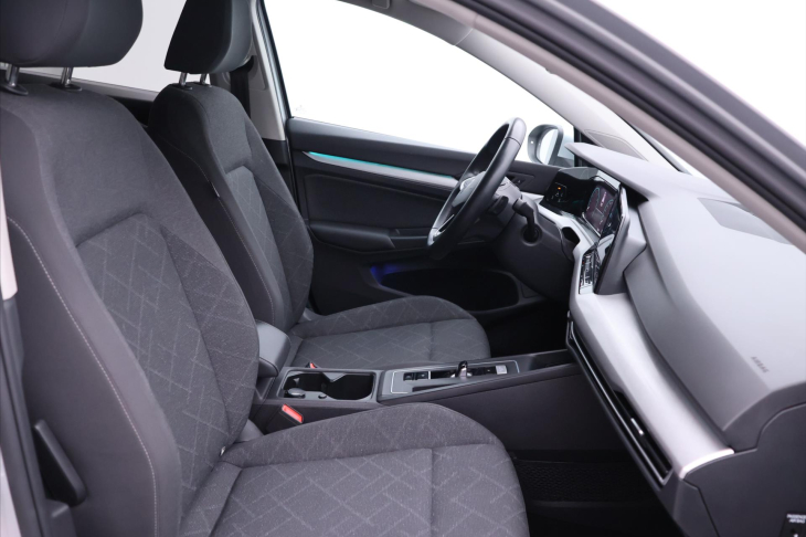 Volkswagen Golf 1,5 TSI EVO 110 kW CZ