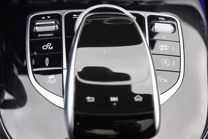 Mercedes-Benz Třídy E 4,0 63S 4MATIC+ 450kW AMG DPH