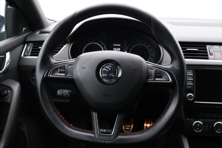 Škoda Octavia 2,0 TDI 135kW RS Xenon Navi