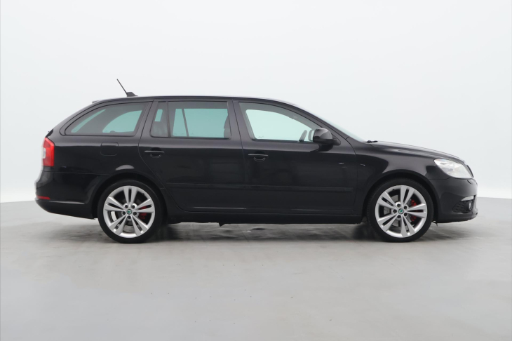 Škoda Octavia 2,0 TDI RS 125kW Xenon
