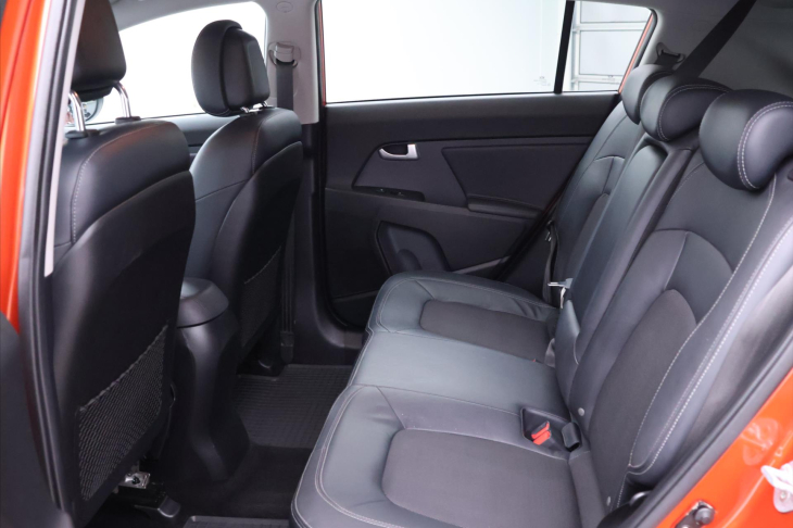 Kia Sportage 1,7 CRDI 85kW CZ 99.tkm 1.maj.