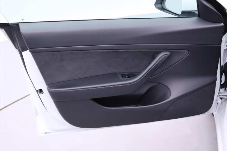 Tesla Model 3 95% SOH SR+ DPH