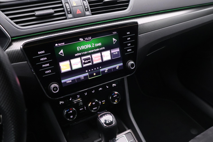 Škoda Superb 2,0 TDI DSG 4x4 Sportline DPH