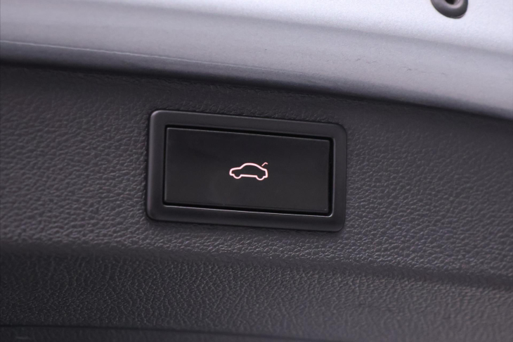 Škoda Kodiaq 2,0 TSI DSG 4x4 CZ Style 7Míst