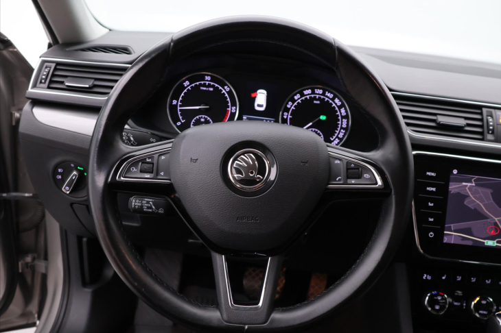 Škoda Superb 2,0 TDI DSG Style+ Kůže DPH