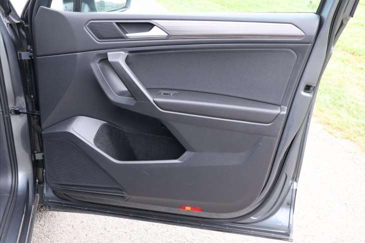 Volkswagen Tiguan Allspace 2,0 TDI 147kW DSG 4M 1.Maj DPH