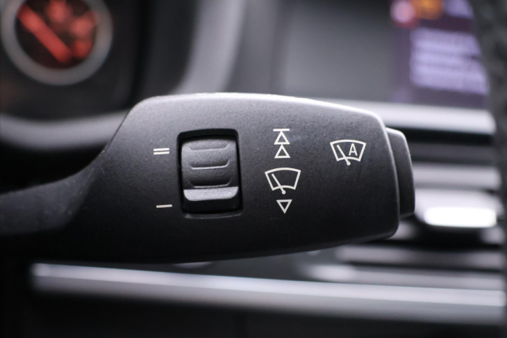 BMW X3 2,0 20d 135kW Xdrive Panorama