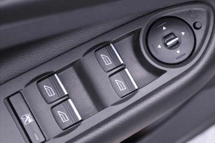 Ford Kuga 2,0 TDCi 120kW 4x4 Titanium