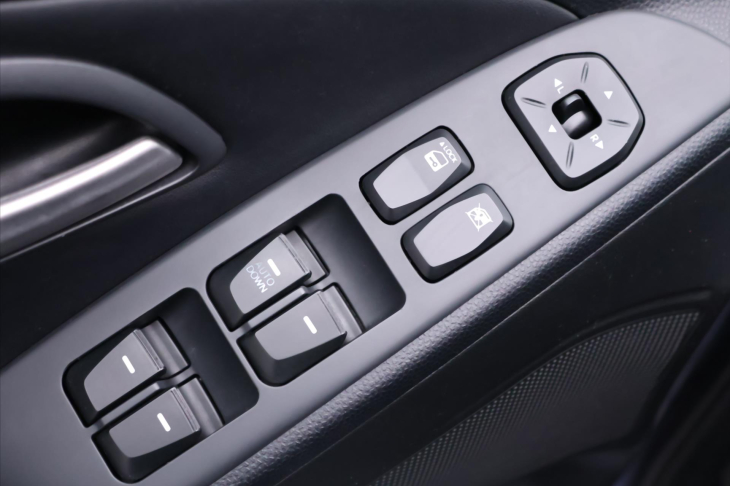 Hyundai ix35 1,6 GDI 99kW StarEdition 1.Maj