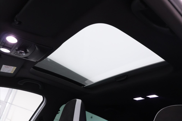 Seat Leon 2.0 TSI 206kW Aut.klima CZ Cupra