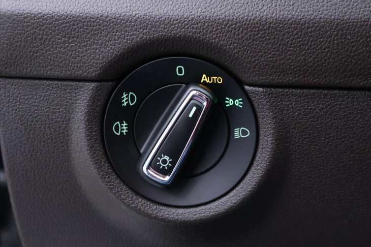 Škoda Octavia 2.0 TDI 110kW DSG L&K LED CZ